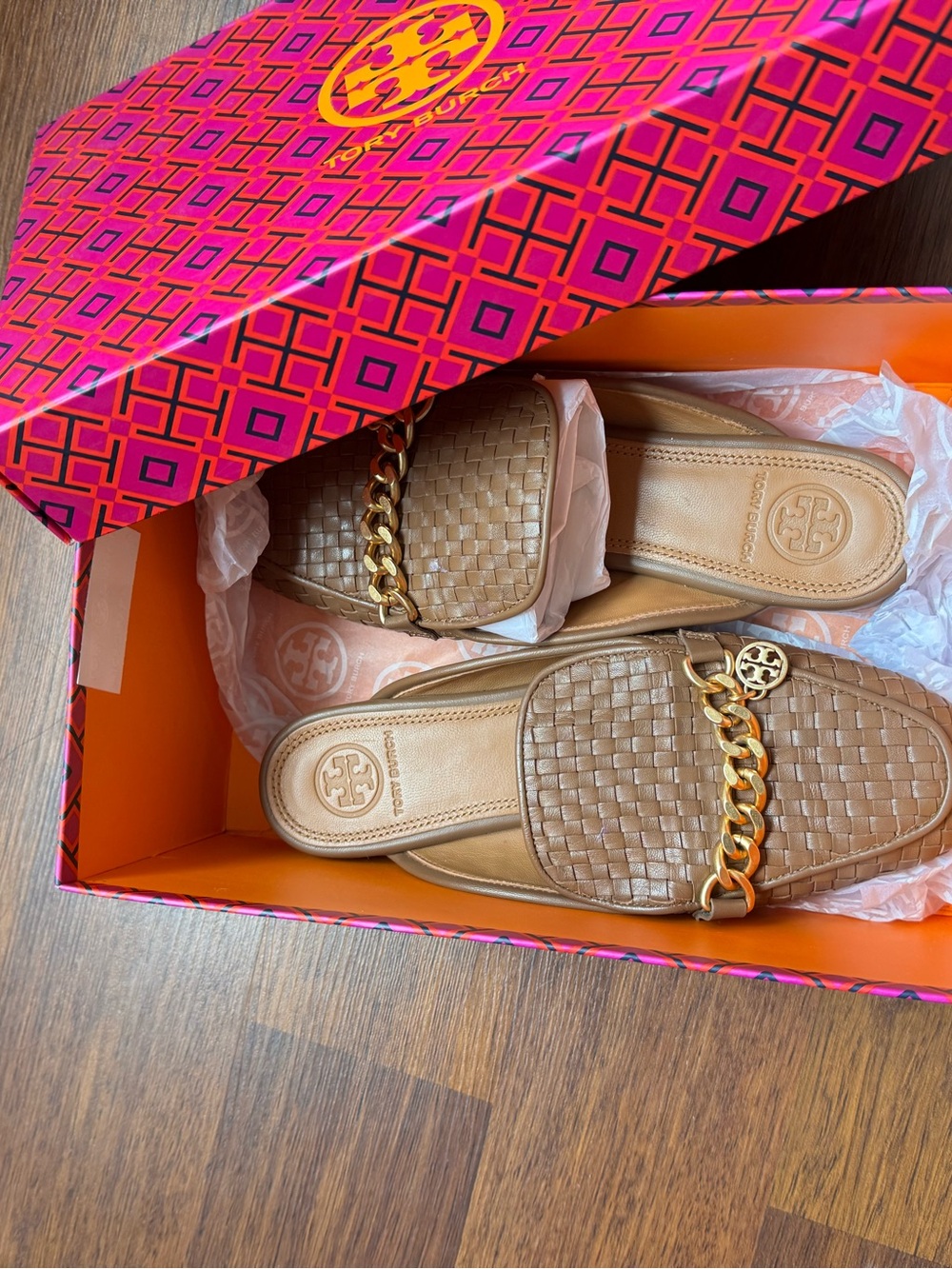 Tory Burch Tan Woven Leather Chain-Trim Slide Mules